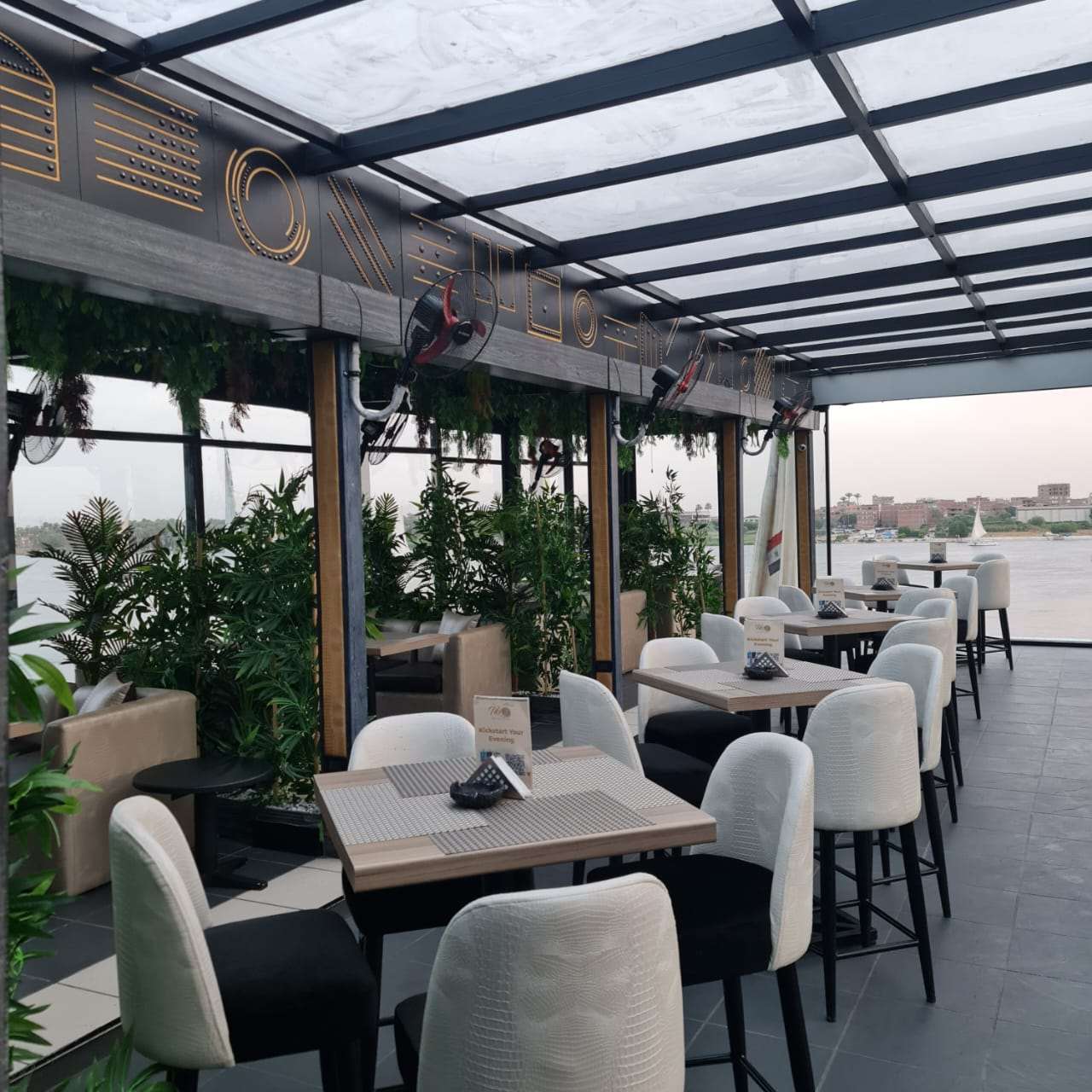 مطعم مرسى