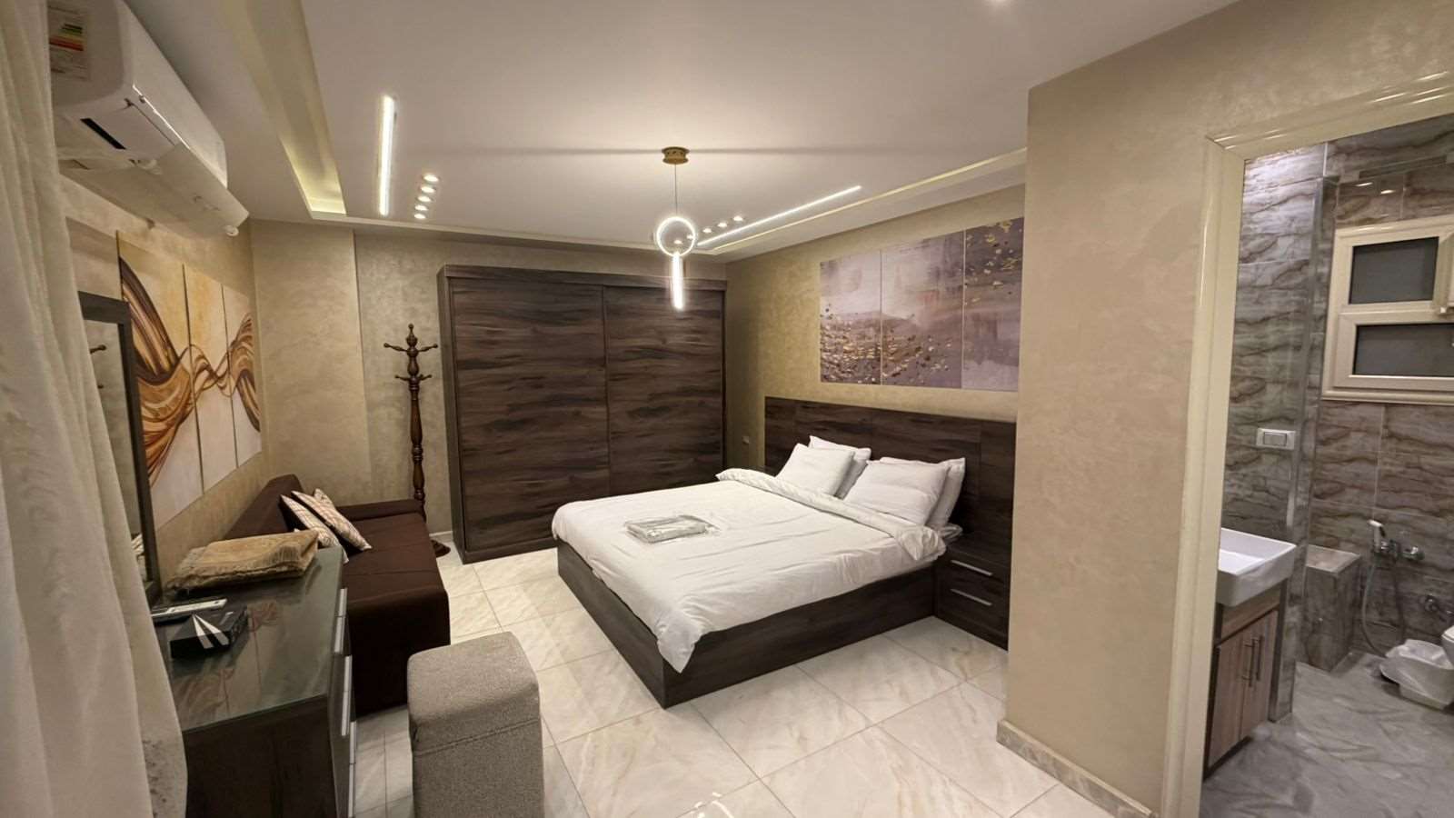 Luxury Nile view apartment Apartment 15C1 — Nile View
